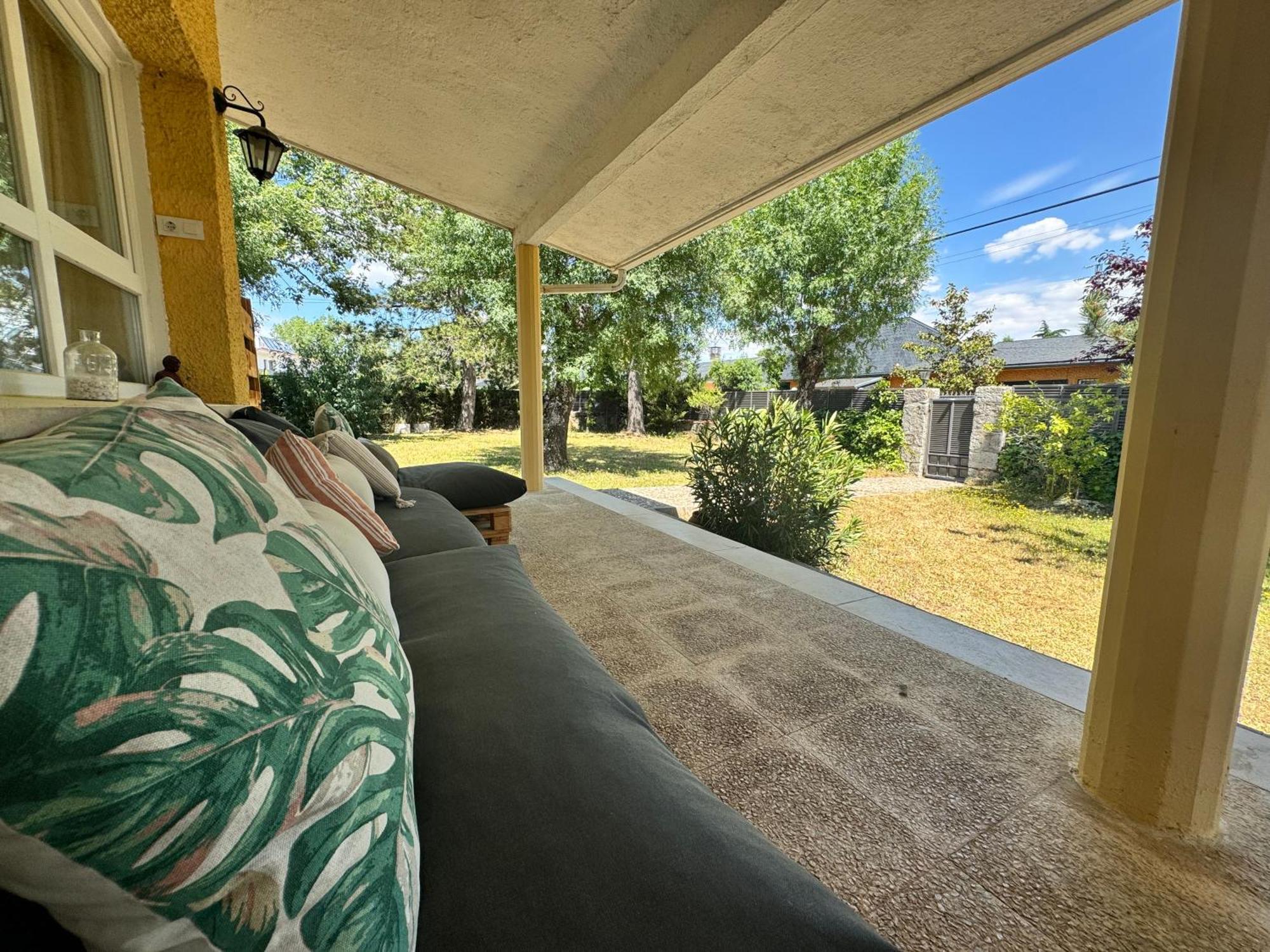 La Maliciosa Villa Moralzarzal Exterior foto